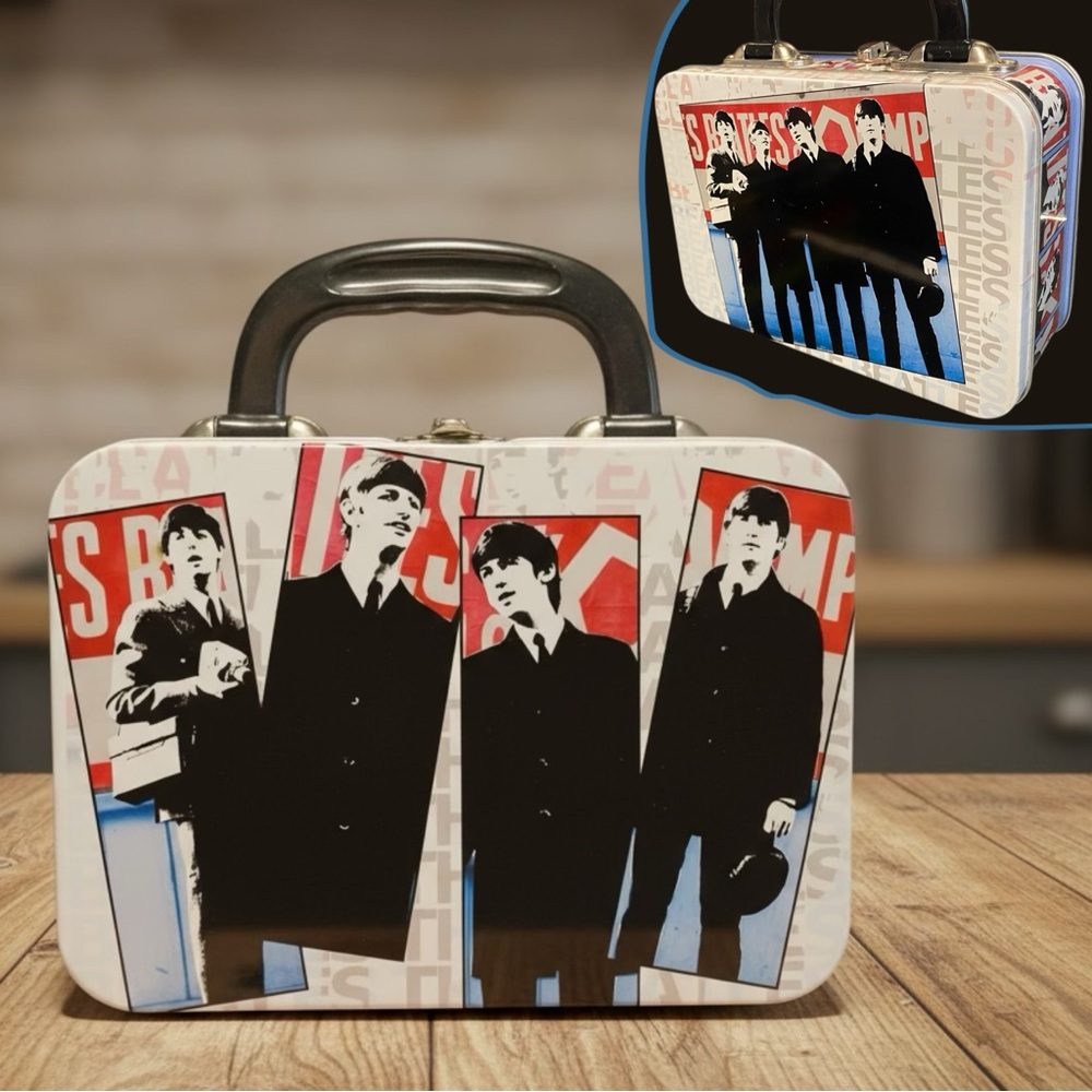THE BEATLES APPLE CORP LIMITED METAL LUNCH
BOX TIN TOTE Vintage 2003